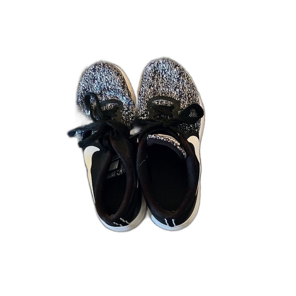 Nike Flex Contact Oreo black and white speckled sneakers Gym Shoes 6